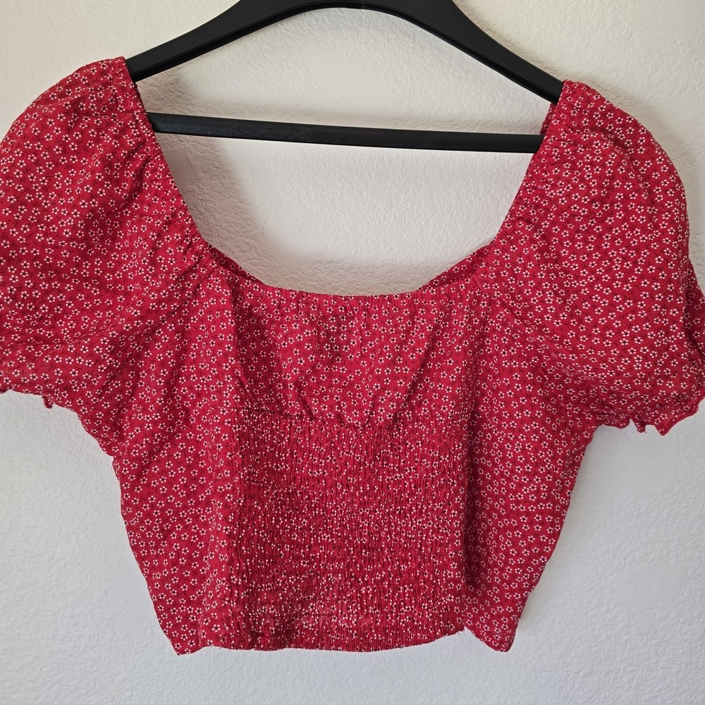 Princess Polly Red Floral Laura Crop Top Button Up Sz 10 Smock Lightweight Ditsy - Picture 5 of 5